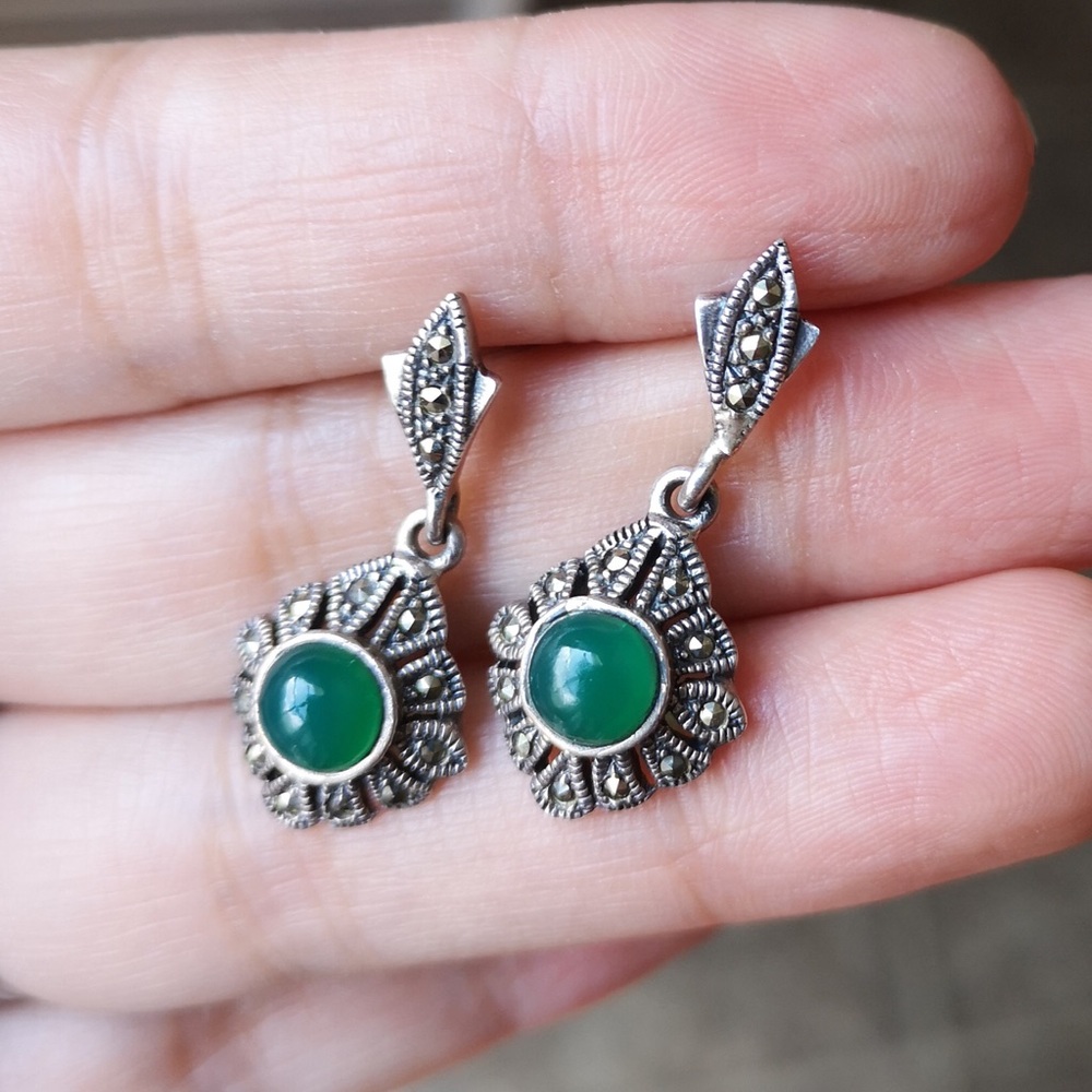 Emerald Green Chrysoprase Silver Earring